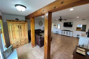 407 Alta Vista Dr, Bastrop, TX 78602 - Photo 3