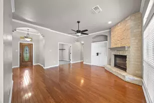 125 Ridgewood Cove, Georgetown, TX 78633 - Photo 7