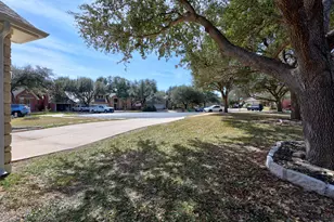 9001 Full Moon Cove, Round Rock, TX 78681 - Photo 33