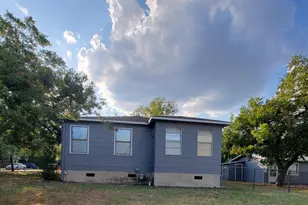 1028 Ellingson Ln, Austin, TX 78751 - Photo 5
