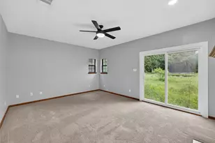 222 Indiana Rd, Lockhart, TX 78644 - Photo 11