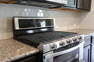 8108 Ausblick Ave, Austin, TX 78744 - Photo 11