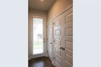 8108 Ausblick Avenue, Austin, TX 78744 - Photo 13