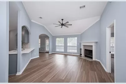 29000 Colonial Drive, Georgetown, TX 78628 - Photo 5