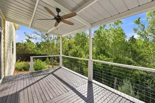 113 Lei Ct, Bastrop, TX 78602 - Photo 33