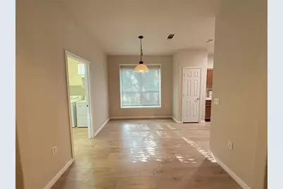 129 Essex Lane, Georgetown, TX 78633 - Photo 5