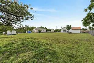 12212 Mustang Dr, Buda, TX 78610 - Photo 23