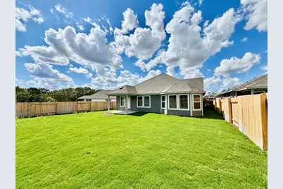 205 Coopers Hawk Crest, Cedar Creek, TX 78612 - Photo 5