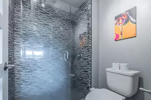 40 N Interstate 35 Hwy, Austin, TX 78701 - Photo 17