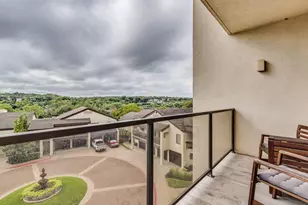 40 N Interstate 35 Hwy, Austin, TX 78701 - Photo 23