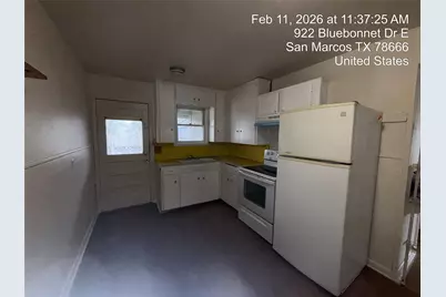 920-922 E Bluebonnet Drive, San Marcos, TX 78666 - Photo 3