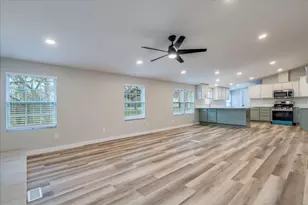 158 Shady Oaks Dr, Dale, TX 78616 - Photo 11