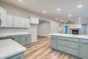 158 Shady Oaks Dr, Dale, TX 78616 - Photo 9
