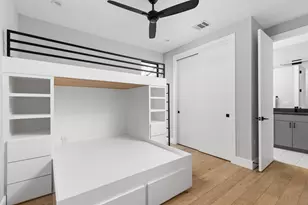 700 Wayside Dr, Austin, TX 78703 - Photo 21