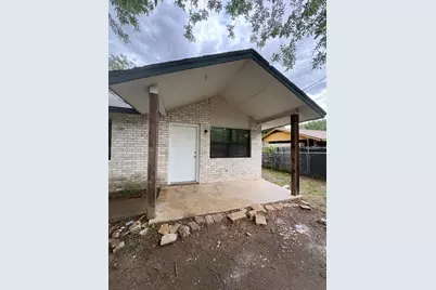 606 Guadalimar Street, Lockhart, TX 78644 - Photo 1
