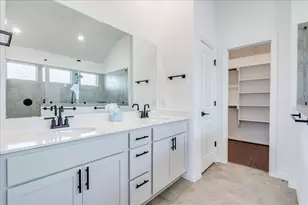 112 Ray Ct, Liberty Hill, TX 78642 - Photo 15