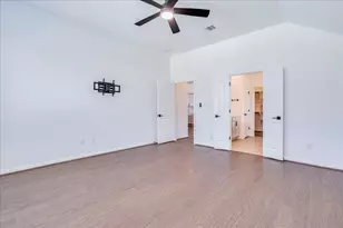 112 Ray Ct, Liberty Hill, TX 78642 - Photo 13