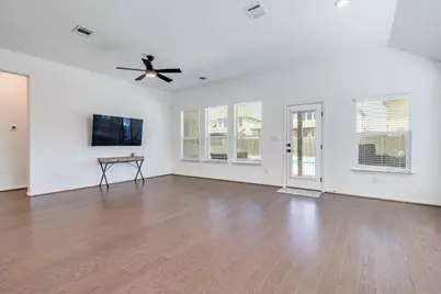 112 Ray Court, Liberty Hill, TX 78642 - Photo 9