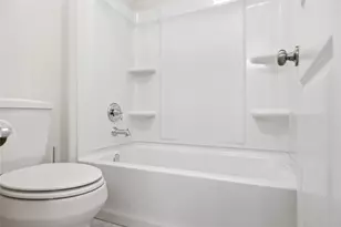 106 Barley Fork Ln, Hutto, TX 78634 - Photo 31