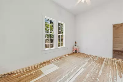 604 Avenue B, Lexington, TX 78947 - Photo 21