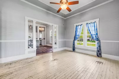 604 Avenue B, Lexington, TX 78947 - Photo 5