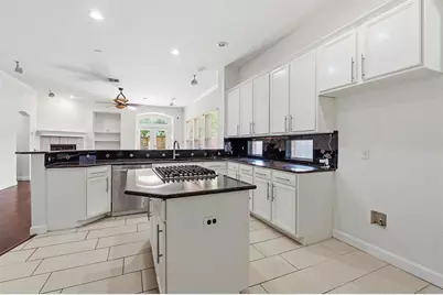 1904 Montana Sky Drive, Austin, TX 78727 - Photo 9