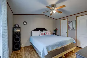 230 Gato Rd, Cedar Creek, TX 78612 - Photo 25