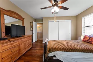 21013 Ridgeview Loop, Lago Vista, TX 78645 - Photo 11