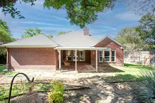 1941 Shield Dr, New Braunfels, TX 78130 - Photo 37