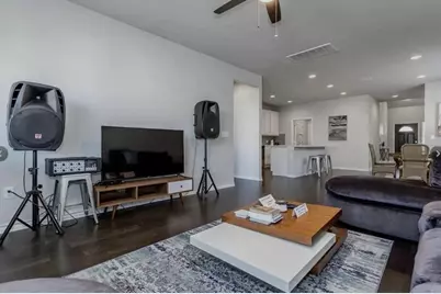 7516 Saginaw Drive, Austin, TX 78754 - Photo 7