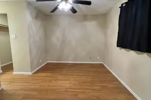 202 E 32nd St, Austin, TX 78705 - Photo 7