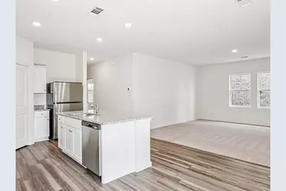 152 Mullen Way, Taylor, TX 76574 - Photo 9