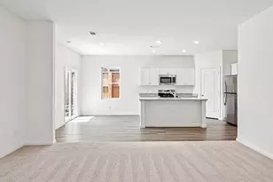 152 Mullen Wy, Taylor, TX 76574 - Photo 11