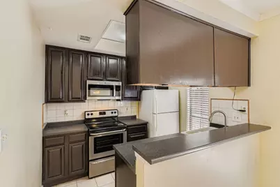 708 Graham Place #101, Austin, TX 78705 - Photo 3