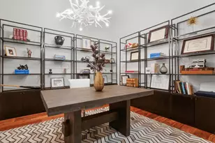 555 E 5th St, Austin, TX 78701 - Photo 17