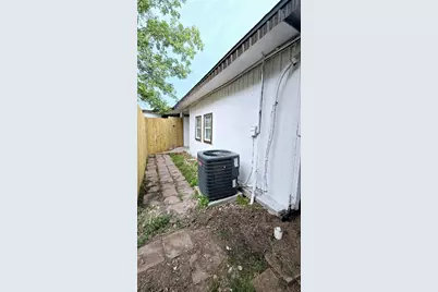 101 S Lockhart Street #A, Manor, TX 78653 - Photo 17