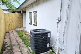 101 S Lockhart St, Manor, TX 78653 - Photo 17