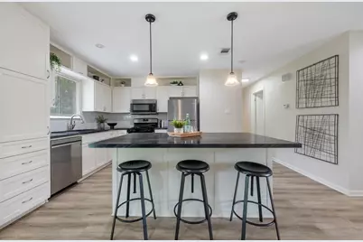 2505 Audubon Place, Austin, TX 78741 - Photo 11