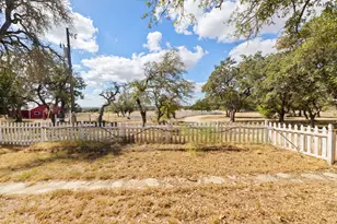 1151 Live Oak Trail, Liberty Hill, TX 78642 - Photo 3