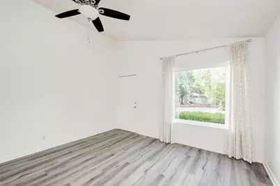 5900 Richard Carlton Boulevard, Austin, TX 78727 - Photo 17