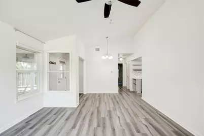 5900 Richard Carlton Boulevard, Austin, TX 78727 - Photo 15
