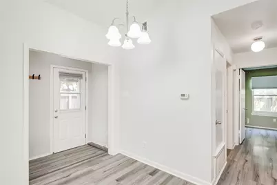 5900 Richard Carlton Boulevard, Austin, TX 78727 - Photo 21