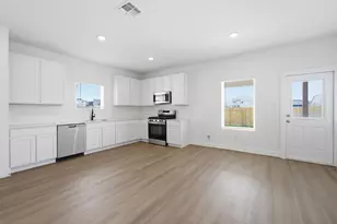 333 Begonia St, Buda, TX 78610 - Photo 11