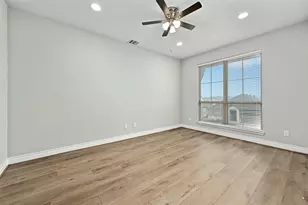 132 Santa Maria St, Georgetown, TX 78628 - Photo 5