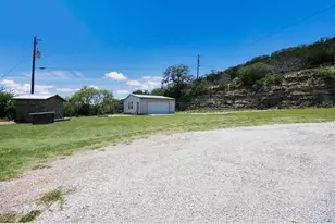 517 Waterway Ln, Burnet, TX 78611 - Photo 7