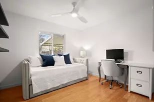 2203 Falcon Hill Dr, Austin, TX 78745 - Photo 15