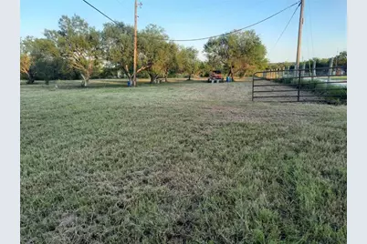 118 Valerie Lane, Dale, TX 78616 - Photo 1