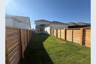 109 Rock Daisy Trail, Hutto, TX 78634 - Photo 9