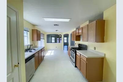 3906 Haleys Way, Round Rock, TX 78665 - Photo 5
