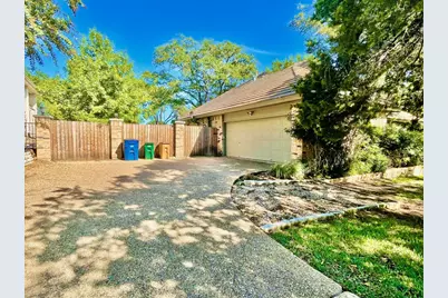 6208 Lost Horizon Drive, Austin, TX 78759 - Photo 25